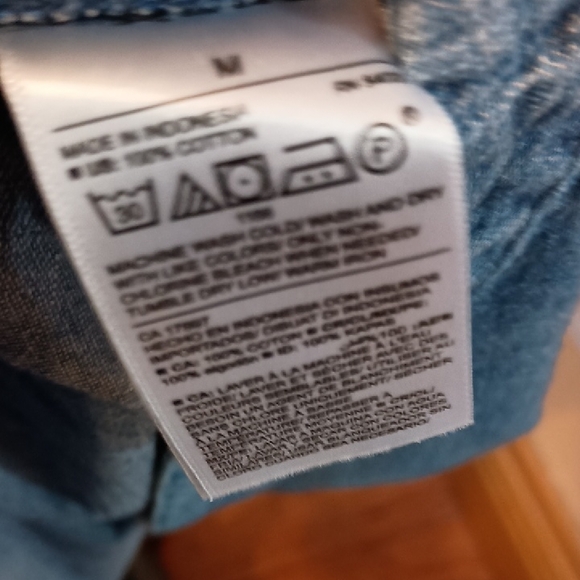 Old Navy Blue Denim Shirt Dress, Sz M, Belt Not Included - Picture 8 of 12